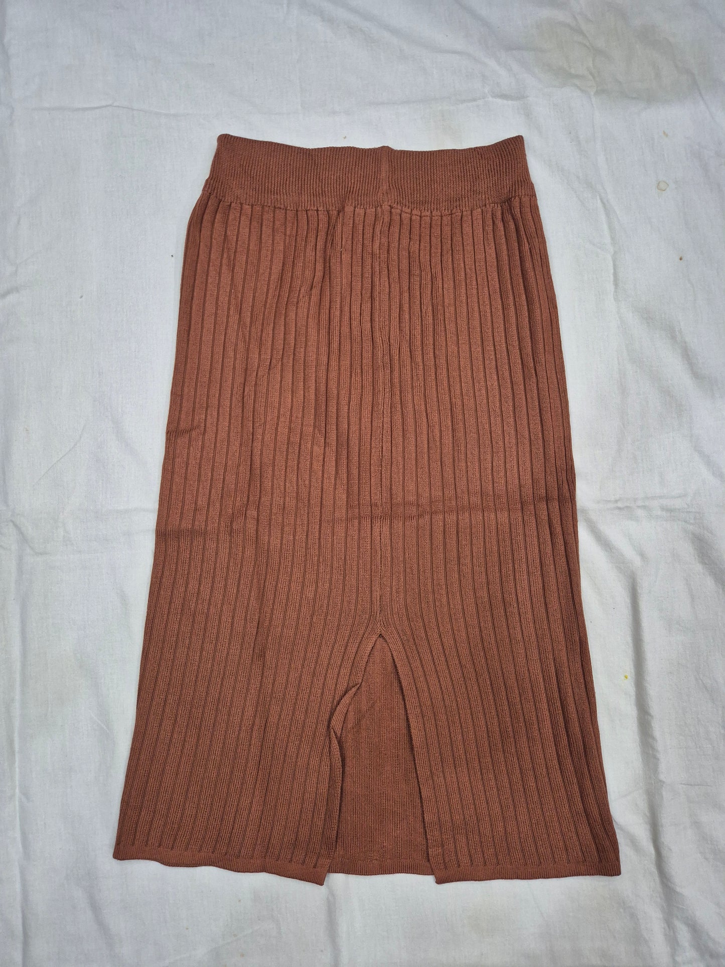 Elegant Brown Pleated Knit Skirt