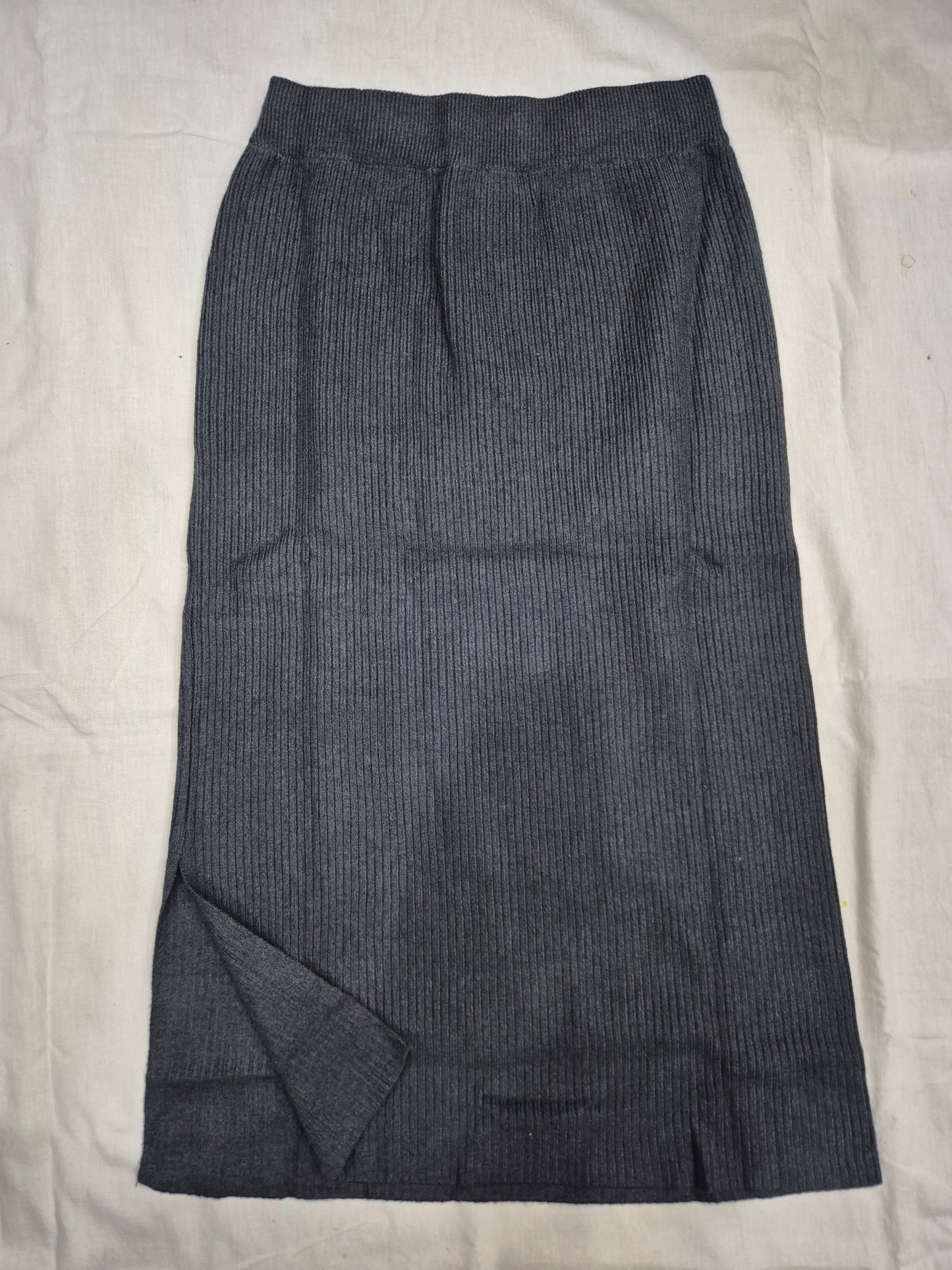 DARK Charcoal Grey Ribbed Knit Midi Skirt with Side Slit